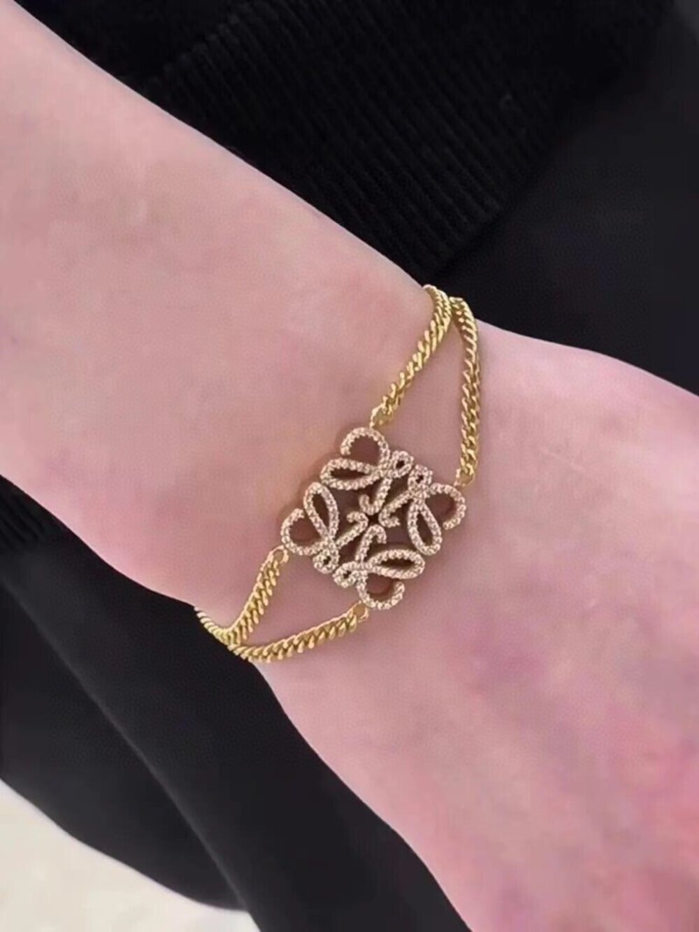 Loewe   latest double-layer bracelet